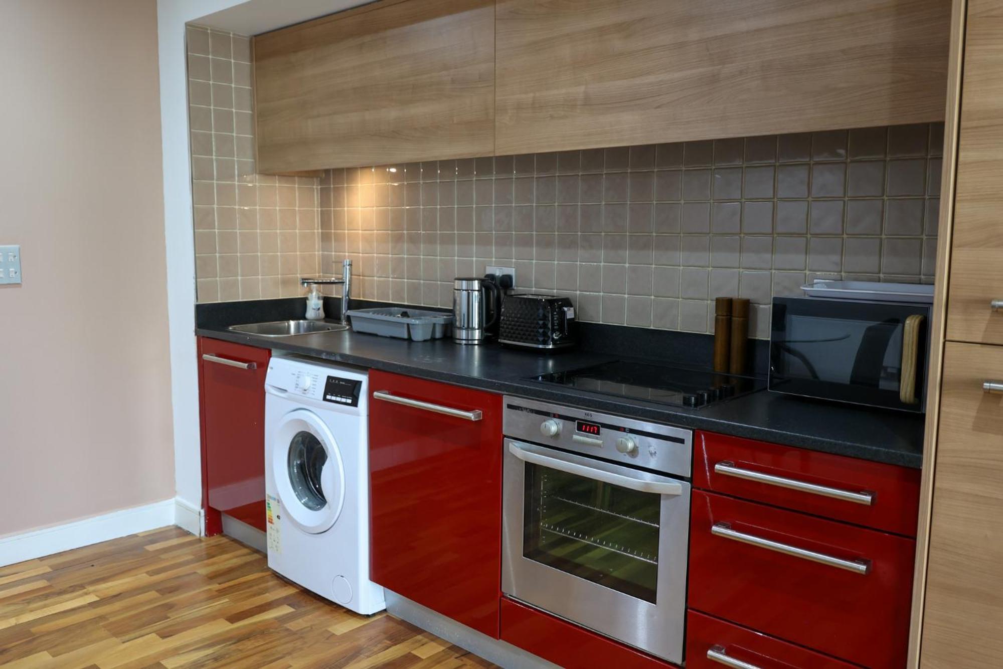 Centrally Located 1Br Apt Near Edg Cricket, University Of Bham, Priory Hospital & Cannon Hill Park เบอร์มิงแฮม ภายนอก รูปภาพ