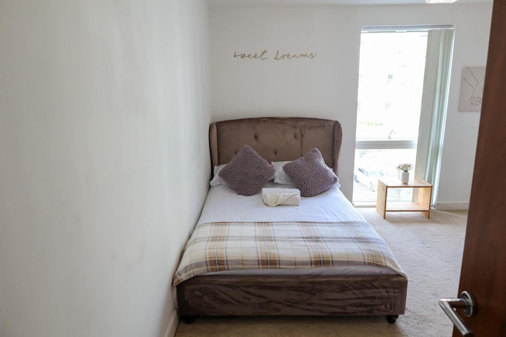 Centrally Located 1Br Apt Near Edg Cricket, University Of Bham, Priory Hospital & Cannon Hill Park เบอร์มิงแฮม ภายนอก รูปภาพ