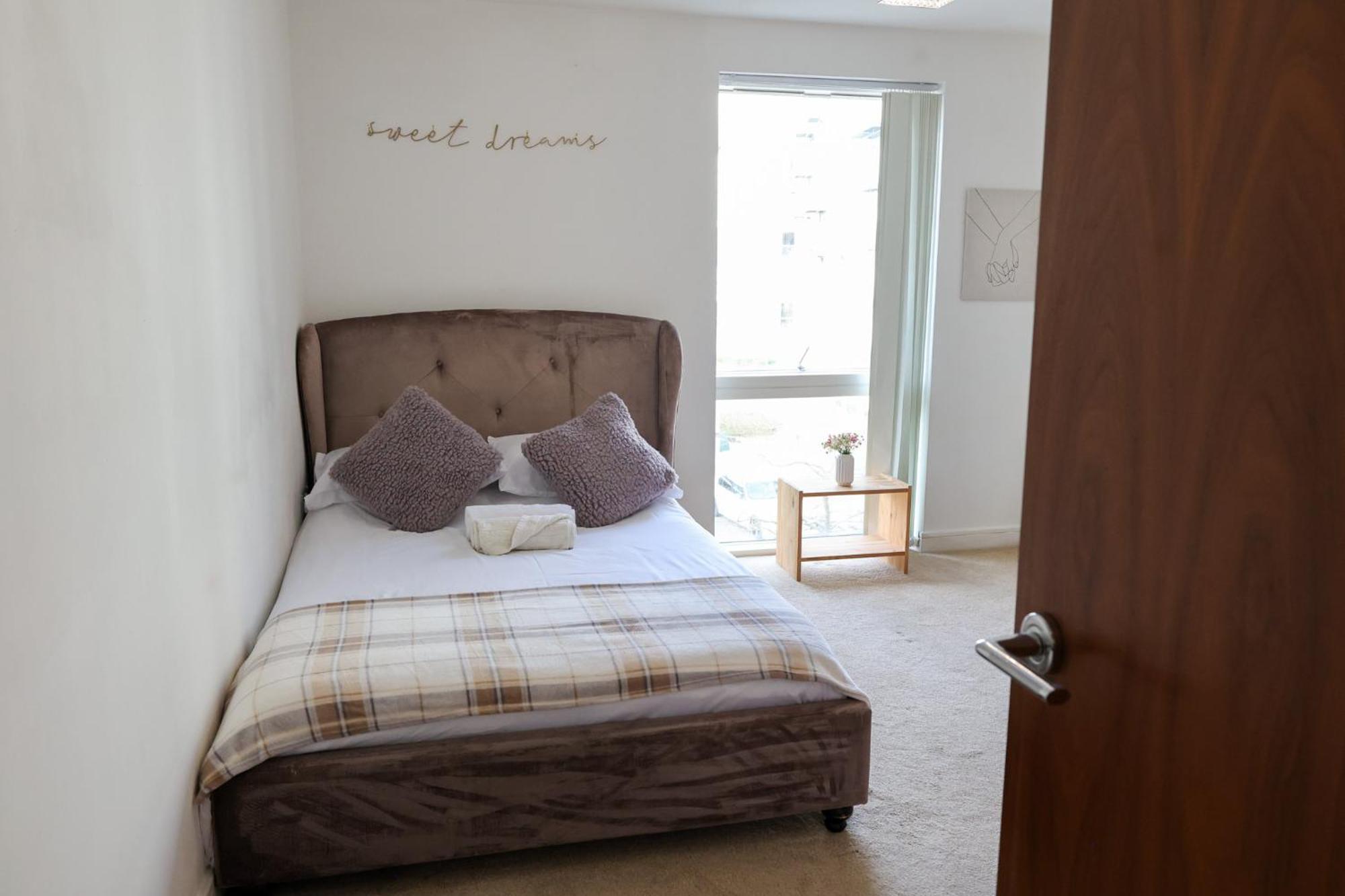 Centrally Located 1Br Apt Near Edg Cricket, University Of Bham, Priory Hospital & Cannon Hill Park เบอร์มิงแฮม ภายนอก รูปภาพ